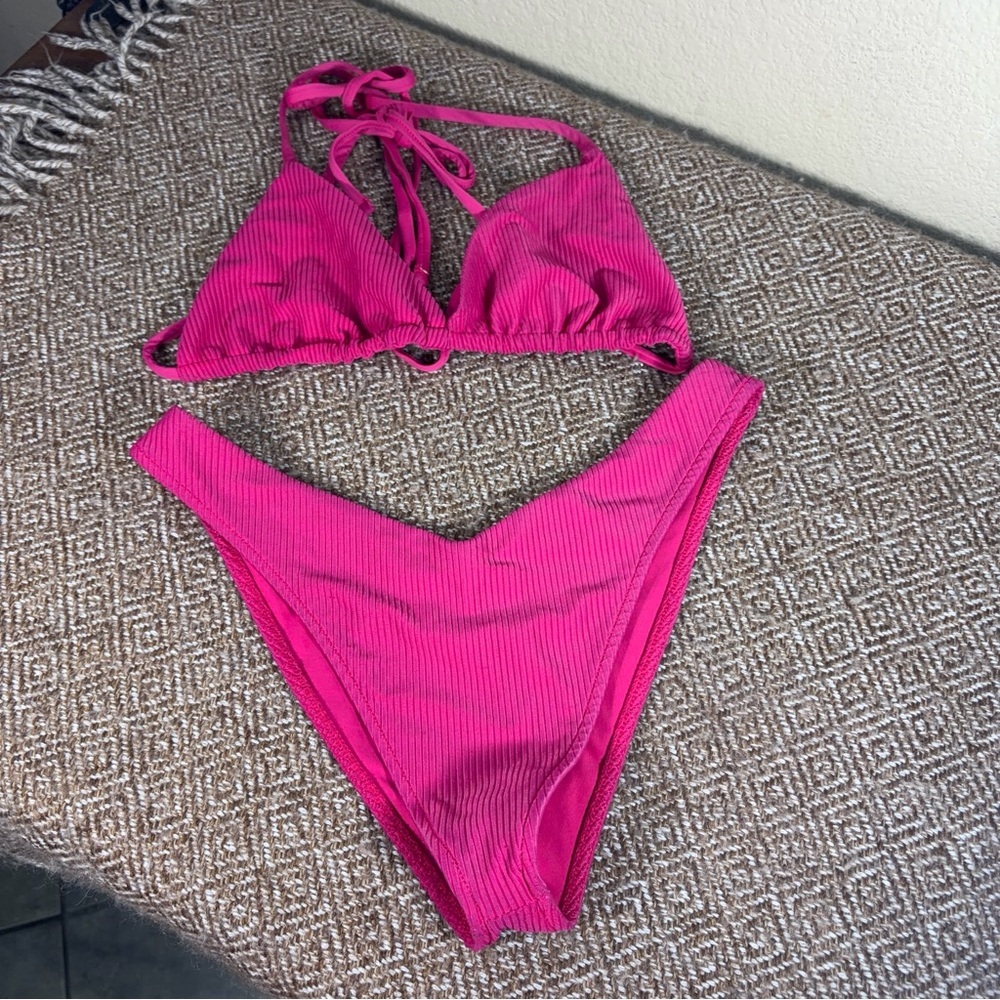 Frankies Bikinis - Red Ribbed and Runched 2-Piece Bikini Sz M Sexy Vacay Beach